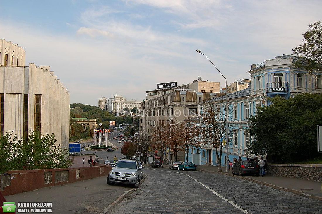Rent out 1-room apartment. Киев,  Трехсвятительская — photo 9