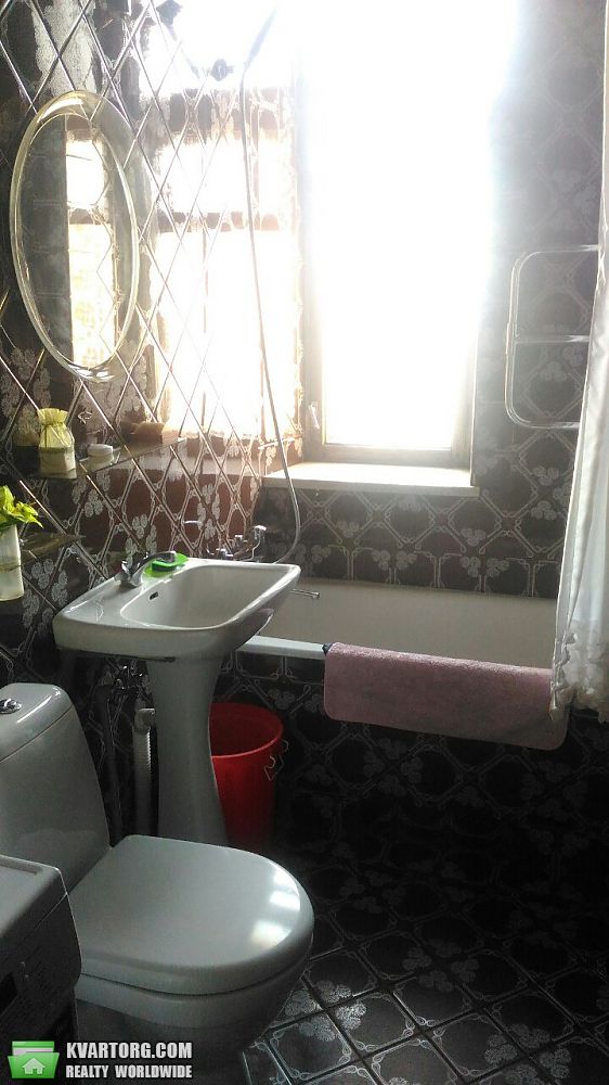 Sell 4-room apartment. Одесса, Банный пер. — photo 7