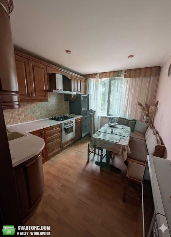 Rent out 4-room apartment. Днепропетровск, ж/м Покровський — photo 3