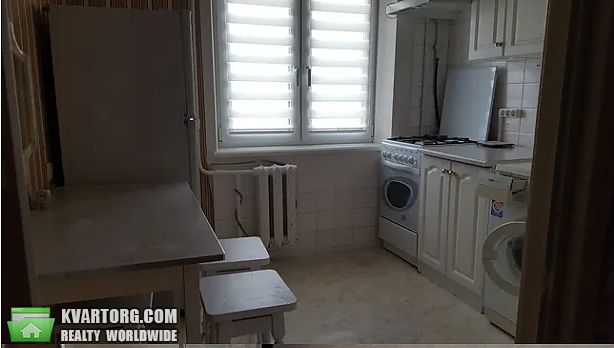 Rent out 2-room apartment. Киев, Коновальца — photo 4