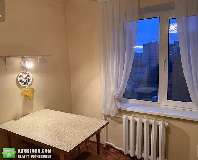 Rent out 2-room apartment. Киев,  Победы — photo 2