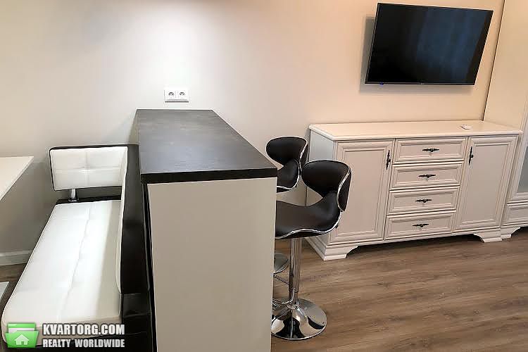 Rent out 1-room apartment. Киев,  Победы пр — photo 10