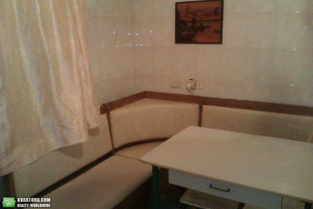 Sell 3-room apartment. Киев,  Маяковского — photo 3