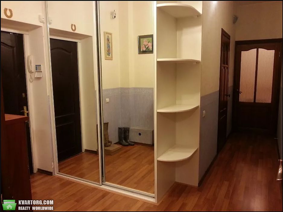 Rent out 2-room apartment. Киев, Пожарского — photo 10