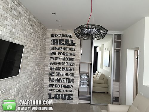 Sell 3-room apartment. Киев, Драгомирова — photo 1