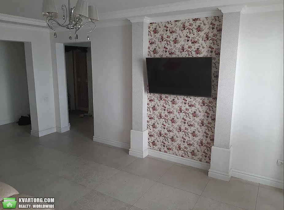 Sell 4-room apartment. Украинка, днепровский прспект — photo 5