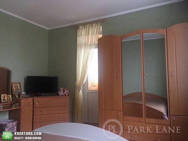 Sell 3-room apartment. Киев,  Амосова — photo 8