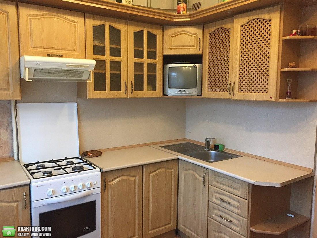 Rent out 1-room apartment. Киевская обл., Таращанская — photo 1