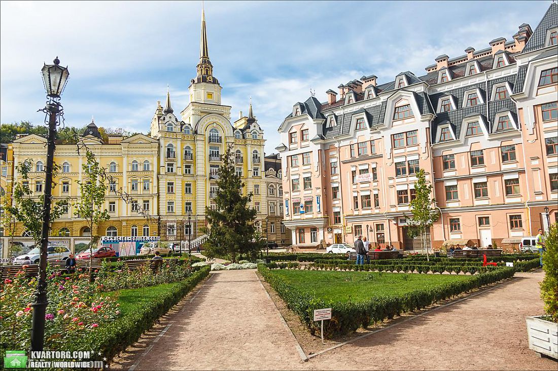 Sell 3-room apartment. Киев, Воздвиженская — photo 1