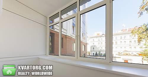 Rent out 2-room apartment. Киев,  Владимирская — photo 1