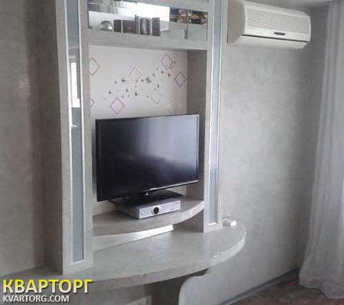 Rent out 2-room apartment. Киев, Чудновского — photo 5