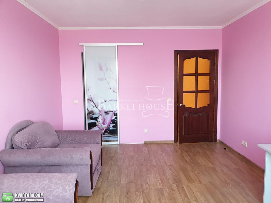 Rent out 1-room apartment. Киев,  Коломиевский пер — photo 2