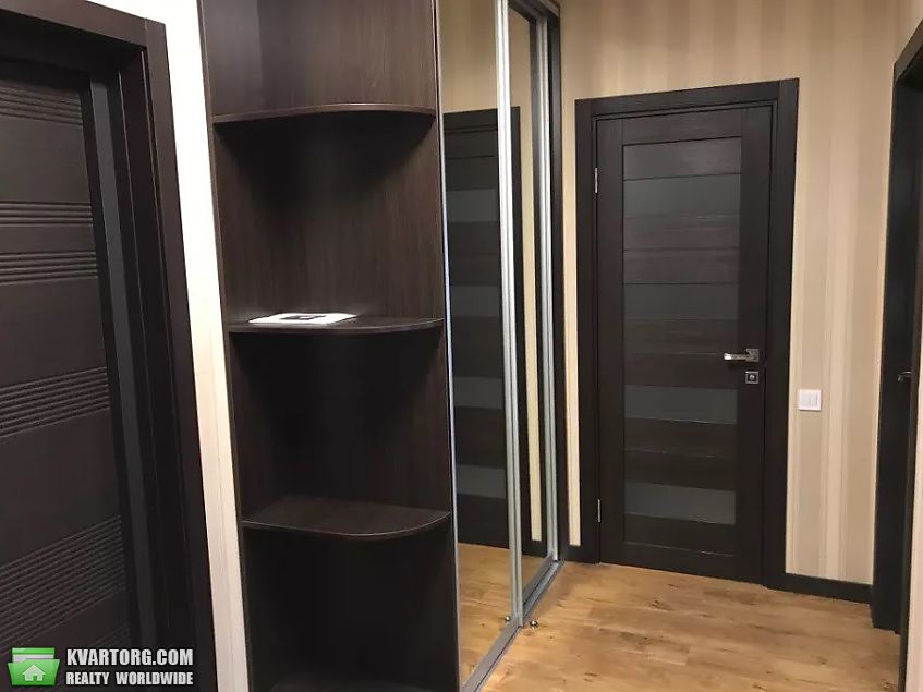 Rent out 2-room apartment. Киев, Практичная — photo 8