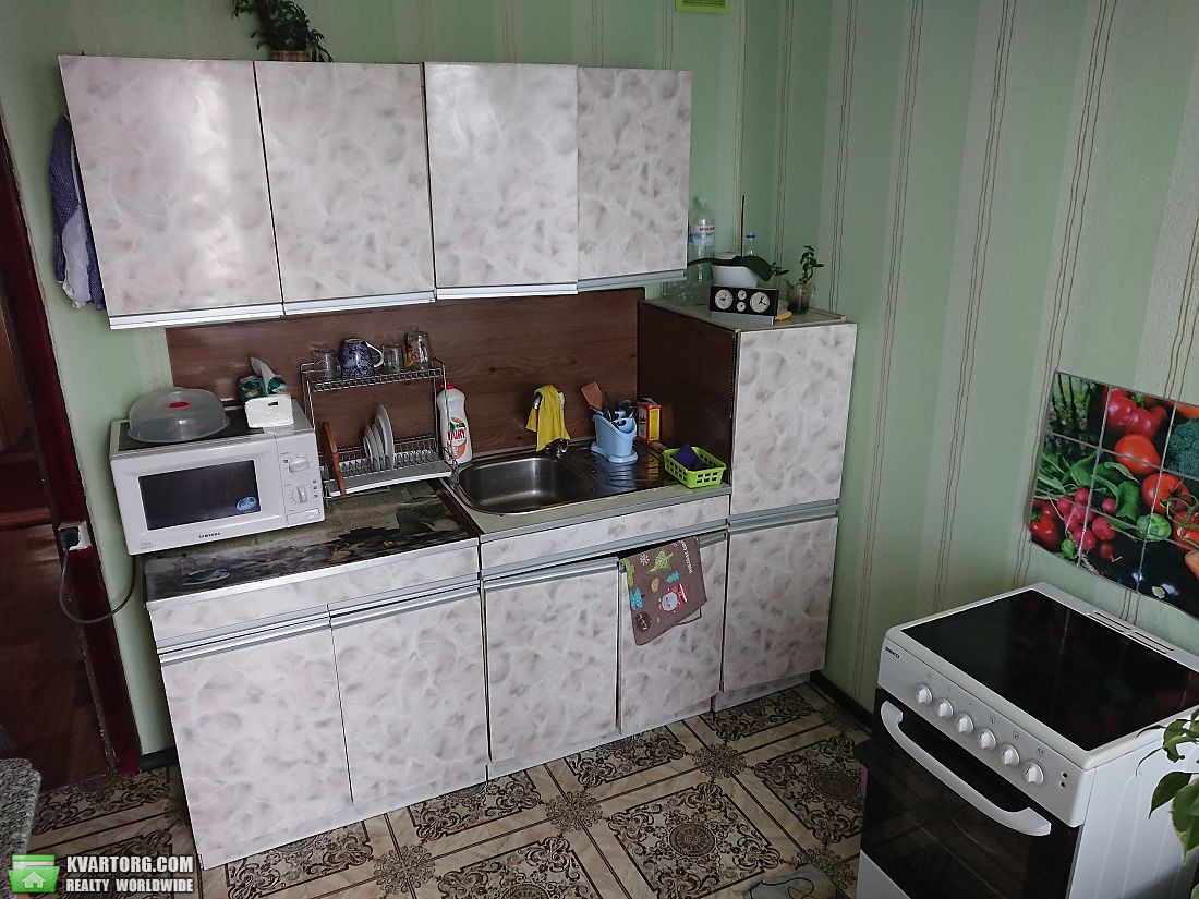 Sell 3-room apartment. Киев,  Булгакова — photo 1