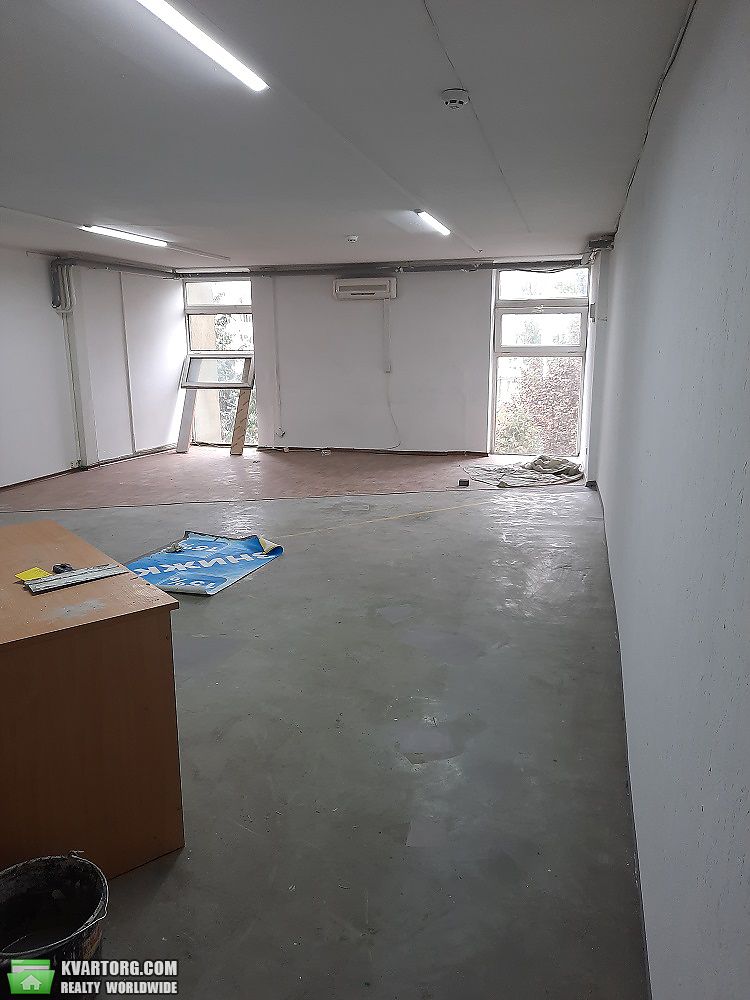 Rent out warehouse. Киев,  Березняковская — photo 4