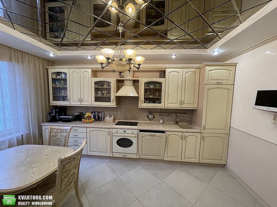 Sell 4-room apartment. Киев, пр. Лобановского — photo 10