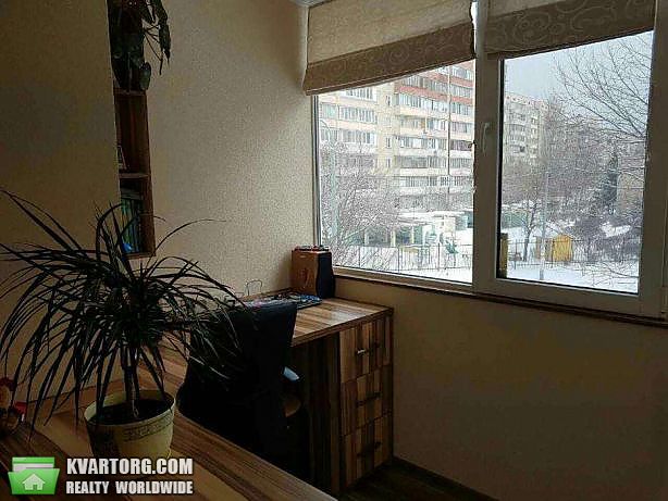 Rent out 2-room apartment. Киев,  Декабристов — photo 5