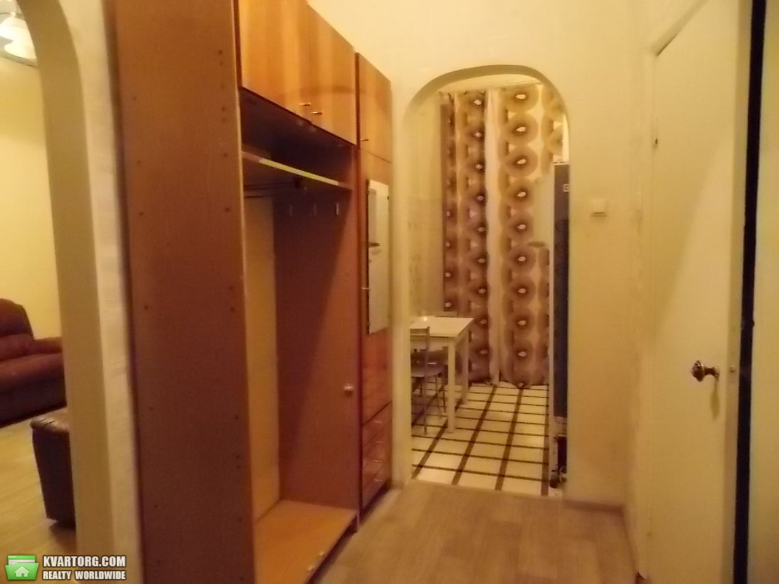 Sell 2-room apartment. Киев,  Жилянская — photo 4