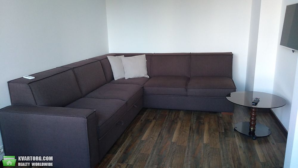 Sell 2-room apartment. Киев, Коновальца — photo 1