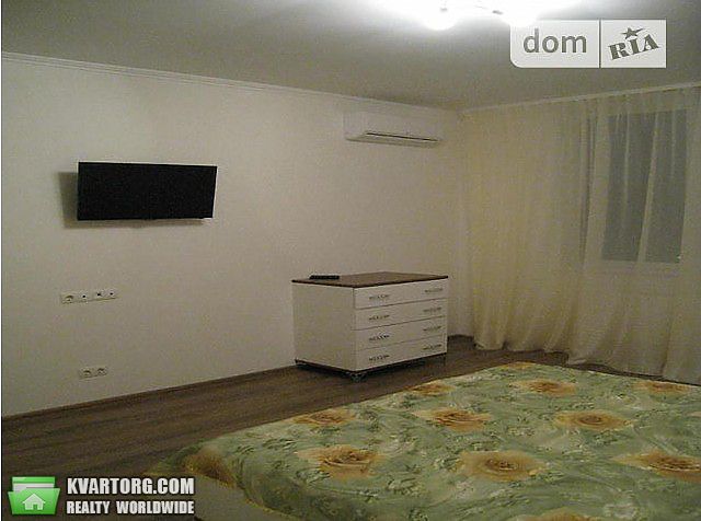 Rent out 2-room apartment. Киев, ул. Мейтуса — photo 3