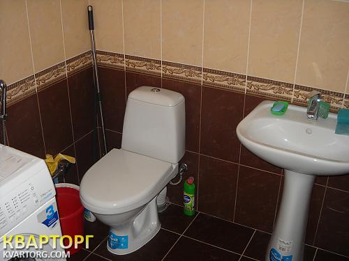 Rent out 1-room apartment. Киев,  Завальная — photo 5