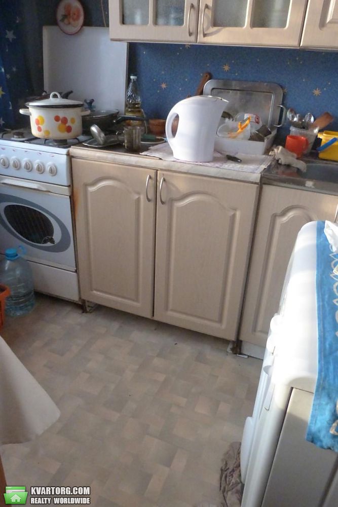 Sell 3-room apartment. Киев,  Приречная — photo 7
