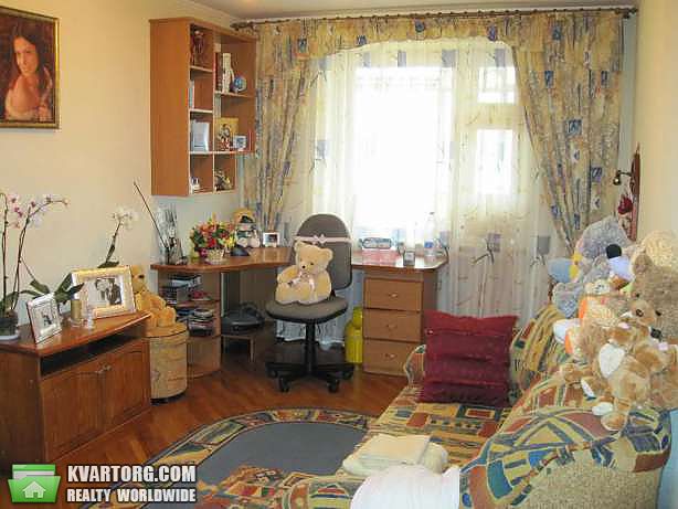 Sell 4-room apartment. Днепропетровск, Зоряный бульвар — photo 3