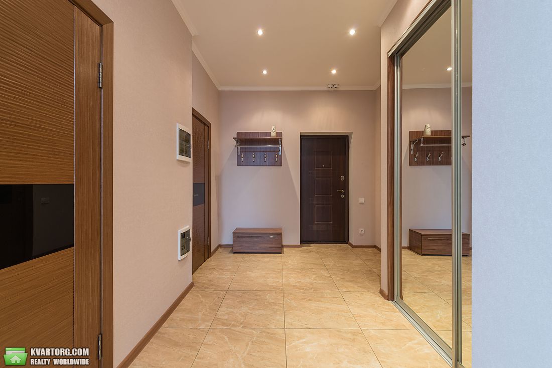 Sell 3-room apartment. Киев,  Глубочицкая — photo 1