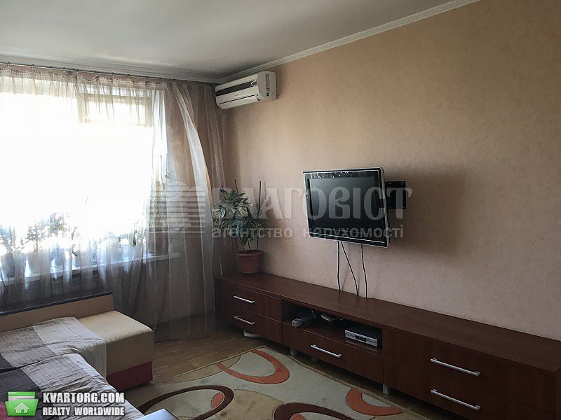 Sell 2-room apartment. Киев,  Тычины пр — photo 3