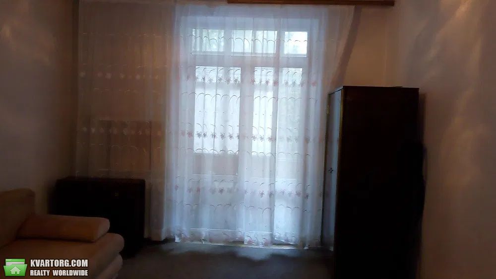 Sell 2-room apartment. Киев,  Волынская — photo 2