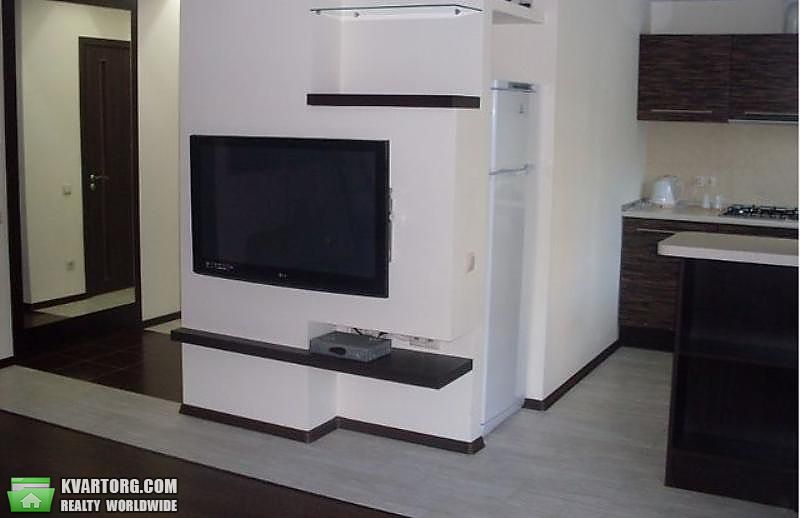 Rent out 2-room apartment. Киев,  Победы пр — photo 6