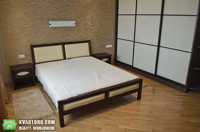 Rent out 3-room apartment. Киев,  Днепровская наб — photo 4