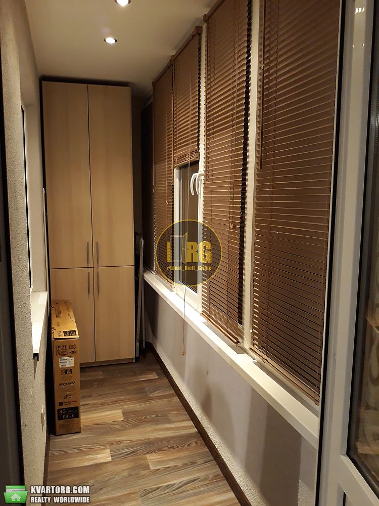 Rent out 1-room apartment. Киев,  Семьи Хохловых — photo 5