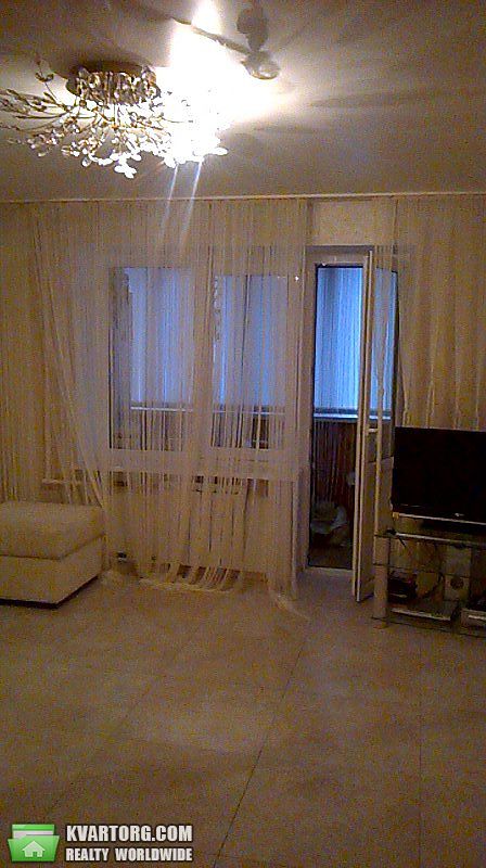 Sell 2-room apartment. Киев,  Павловская — photo 1