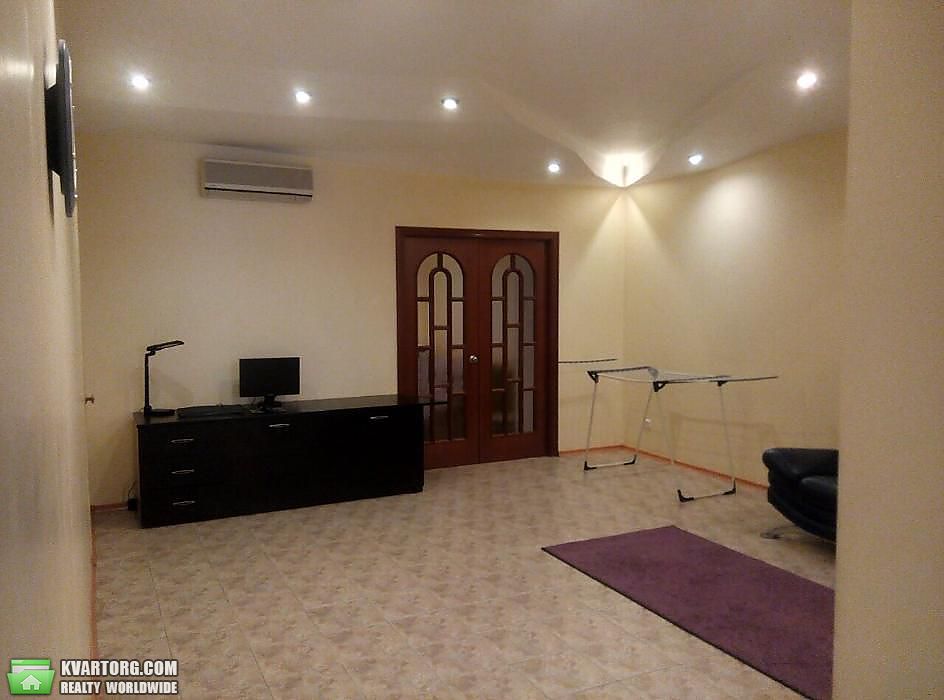 Sell 3-room apartment. Киев,  Лабораторный пер — photo 9