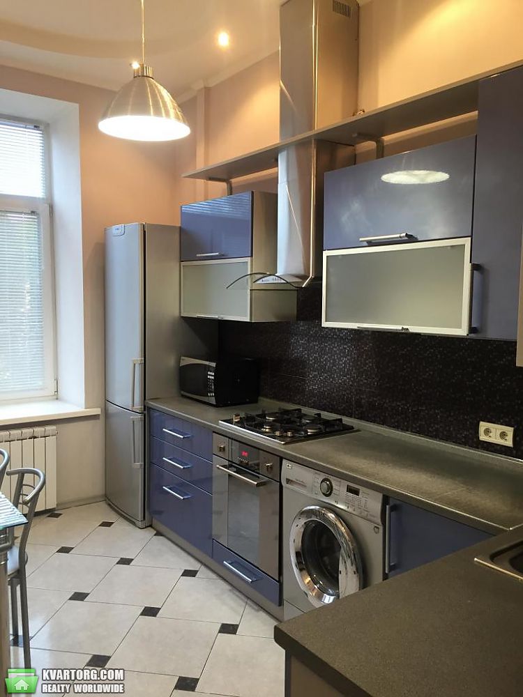 Rent out 2-room apartment. Киев,  Андреевская — photo 5