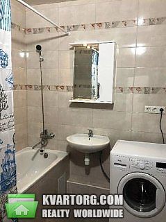 Rent out 2-room apartment. Киев,  Гмыри — photo 2