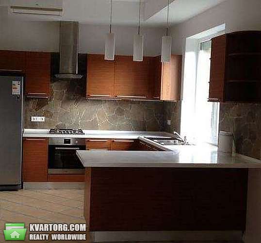Rent out house. Киев, Садовая — photo 4