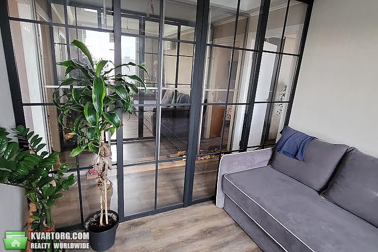 Sell 2-room apartment. Киев,  Энтузиастов — photo 3