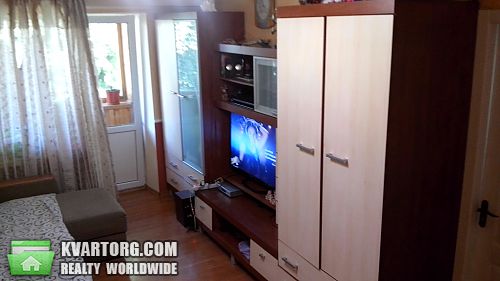 Sell 2-room apartment. Киев, Салютная — photo 2