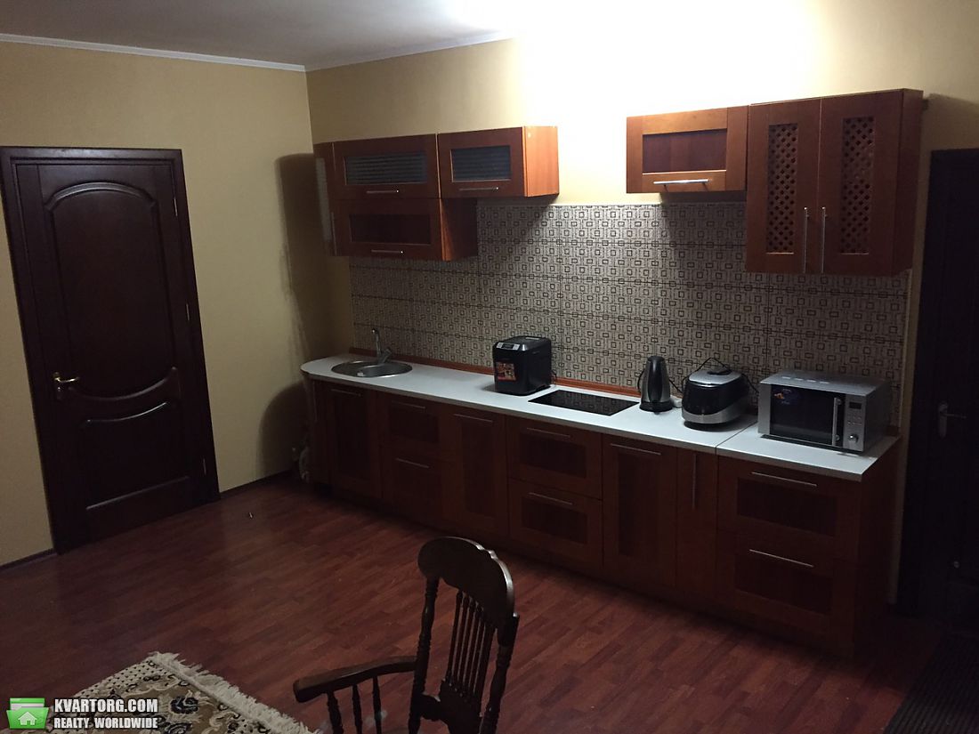Rent out house. Киев, Курбаса — photo 8