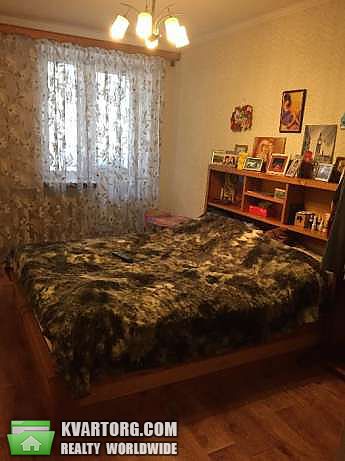Sell 3-room apartment. Киев, КосвеннаЯ — photo 1