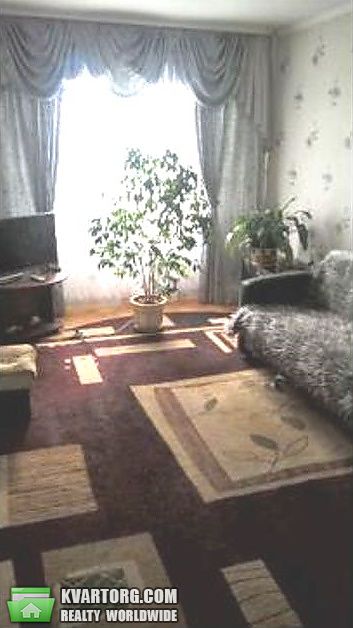 Sell 3-room apartment. Киев,  Зодчих — photo 1