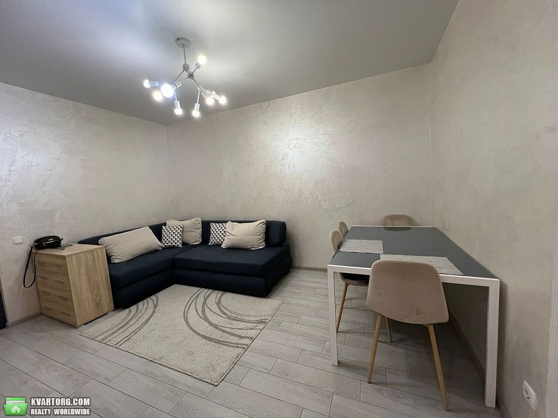 Rent out 2-room apartment. Киев, Микільсько-Слобідська — photo 4