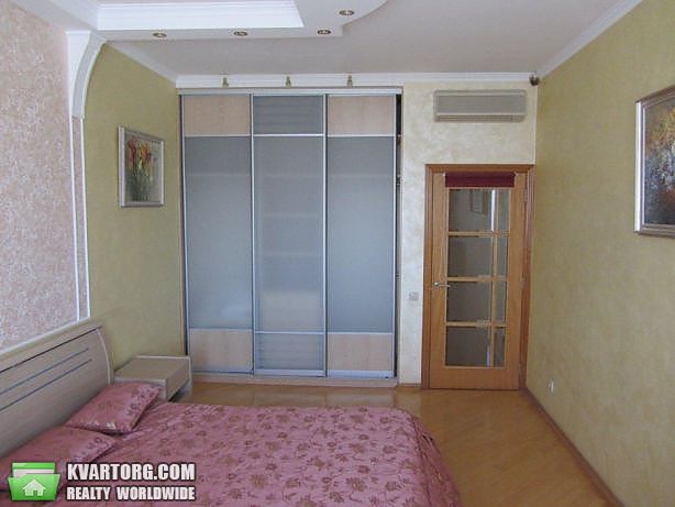 Rent out 3-room apartment. Киев, Героев Сталинграда просп. — photo 7