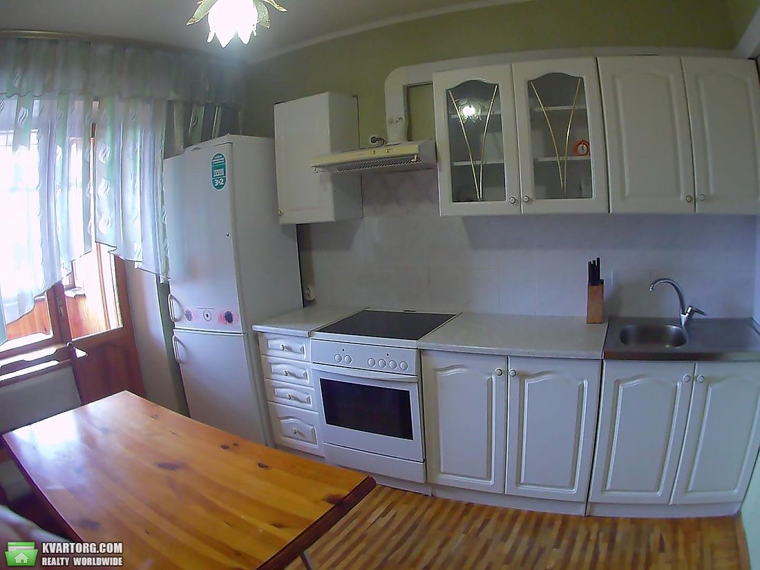Rent out 2-room apartment. Киев,  Ахматовой — photo 1