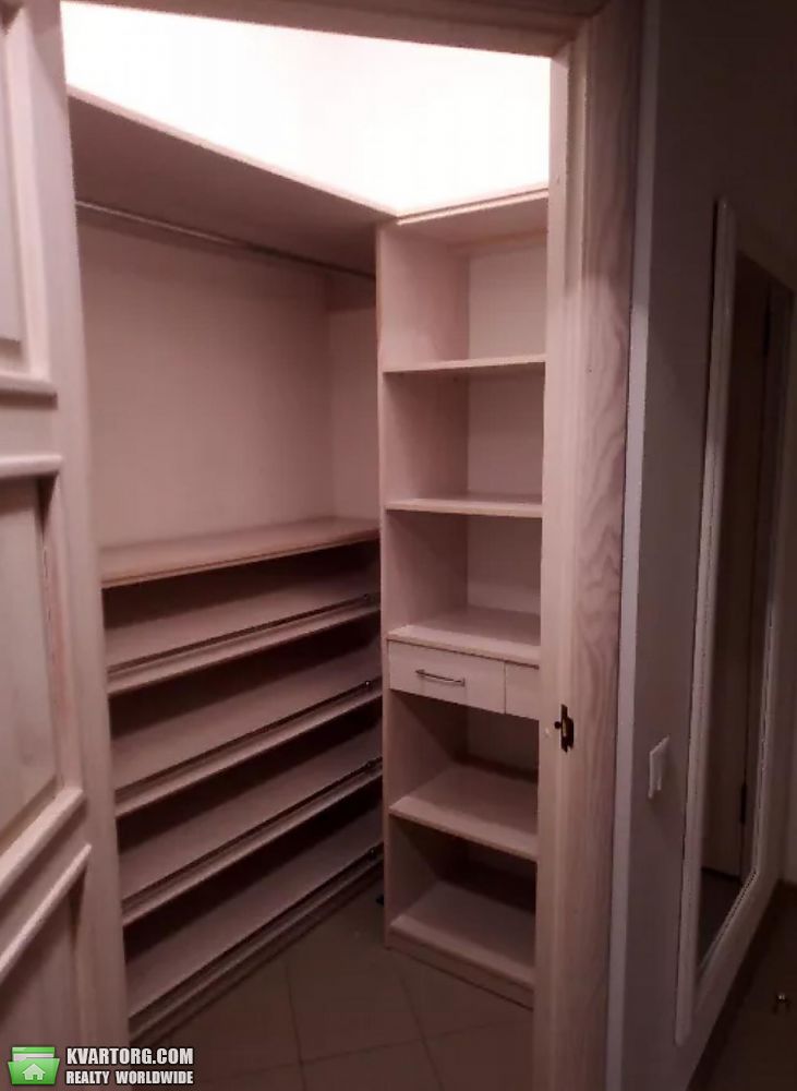 Rent out 2-room apartment. Киев, Патриарха Скрыпника — photo 4
