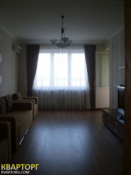 Rent out 3-room apartment. Киев,  Оболонская наб — photo 6