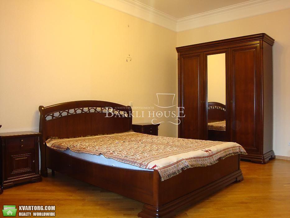 Rent out 3-room apartment. Киев,  Жилянская — photo 5