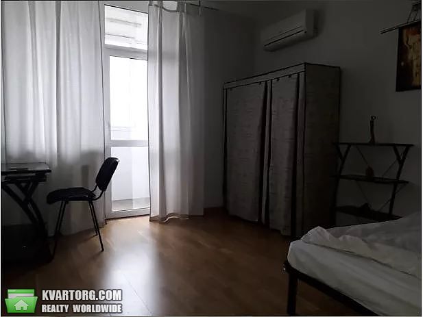 Rent out 2-room apartment. Киев,  Саперно-Слободская — photo 4